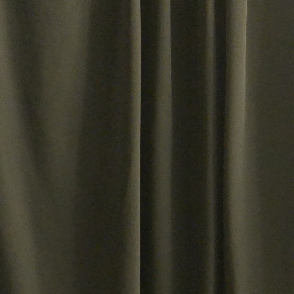 Never Worn - image 4